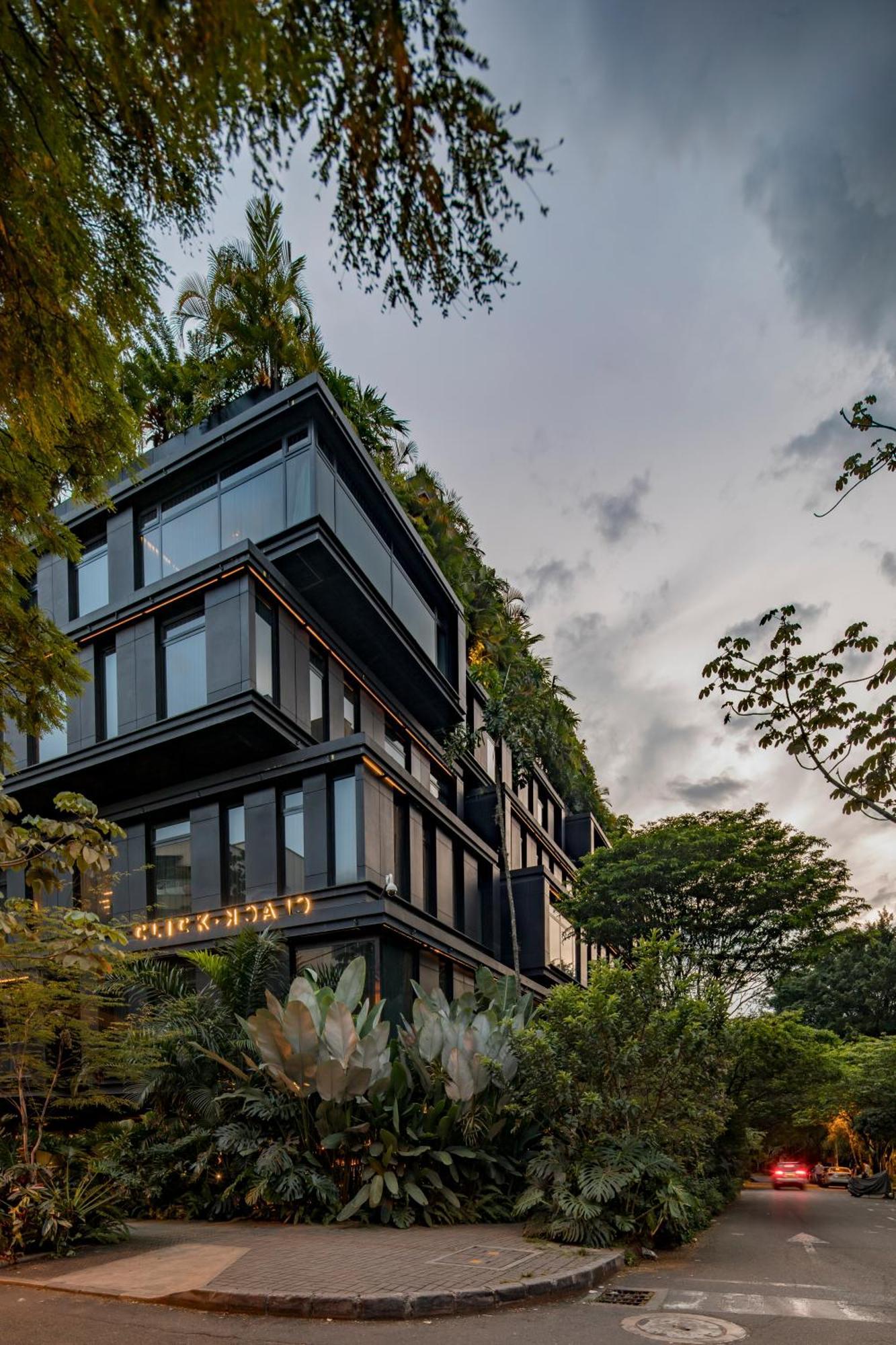 The Click Clack Hotel Medellín Esterno foto The Standard, Bangkok